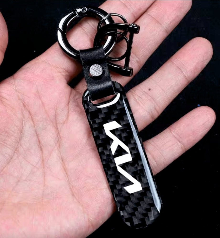 Premium Carbon Fiber Finish Zinc Alloy Metal Keychain - KEYCHAIN_CARBON_KIA