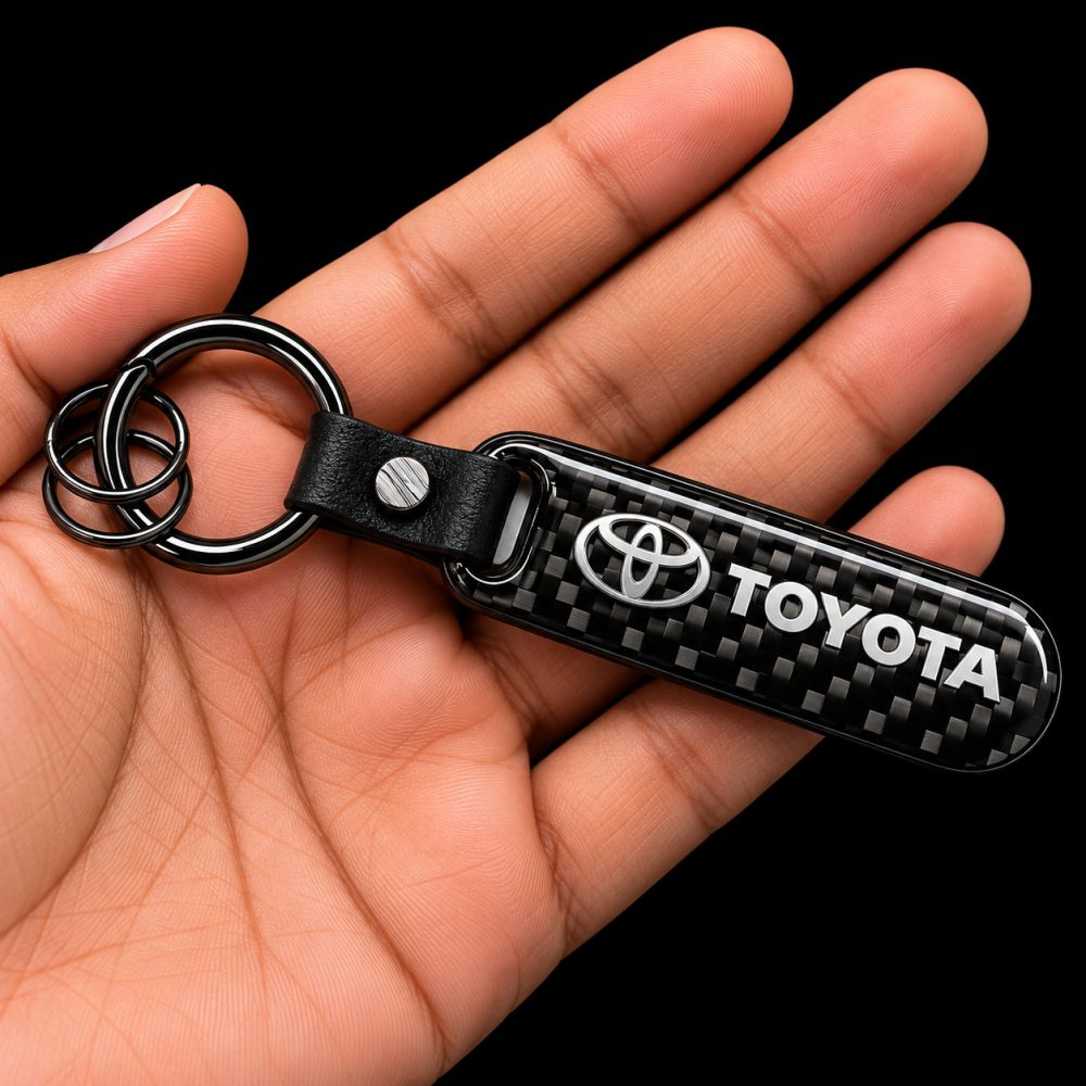 Premium Carbon Fiber Finish Zinc Alloy Metal Keychain -KEYCHAIN_CARBON_TOYOTA