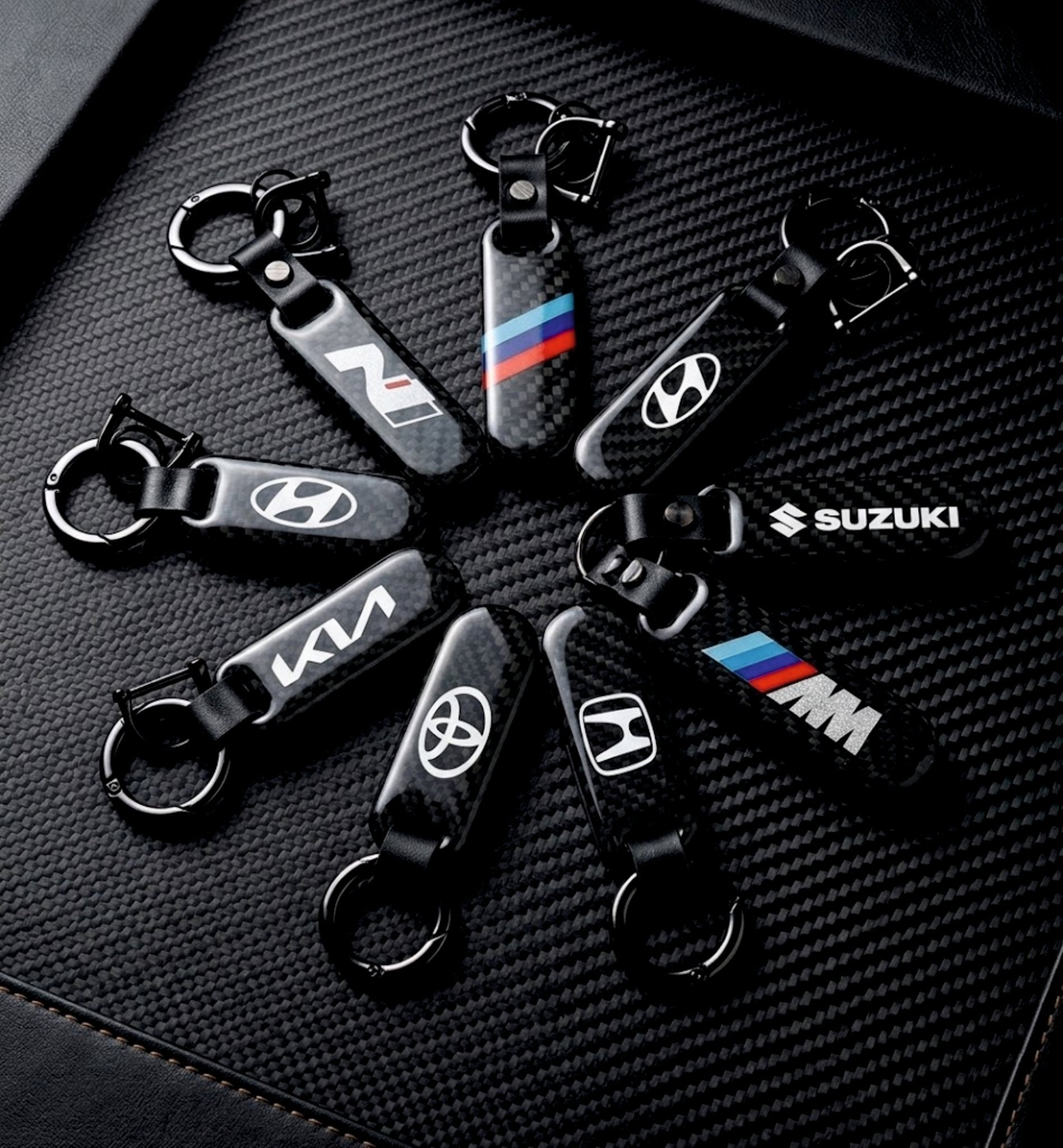 Premium Carbon Fiber Finish Zinc Alloy Metal Keychain - KEYCHAIN_CARBON_KIA